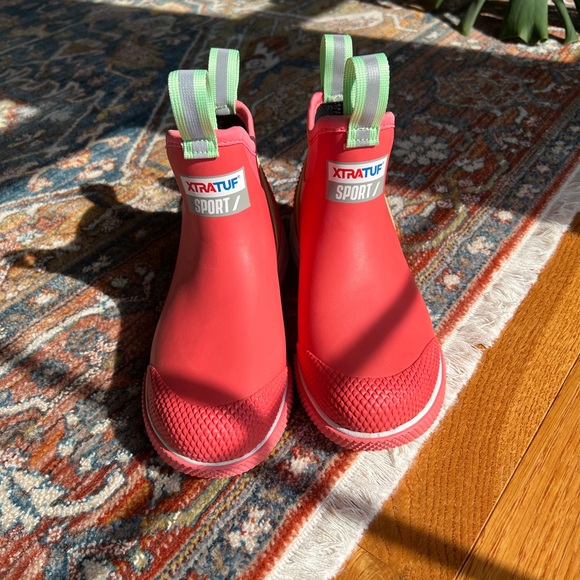 XTRATUF WOMEN'S 6 IN ANKLE DECK BOOT SPORT New - Picture 3 of 6